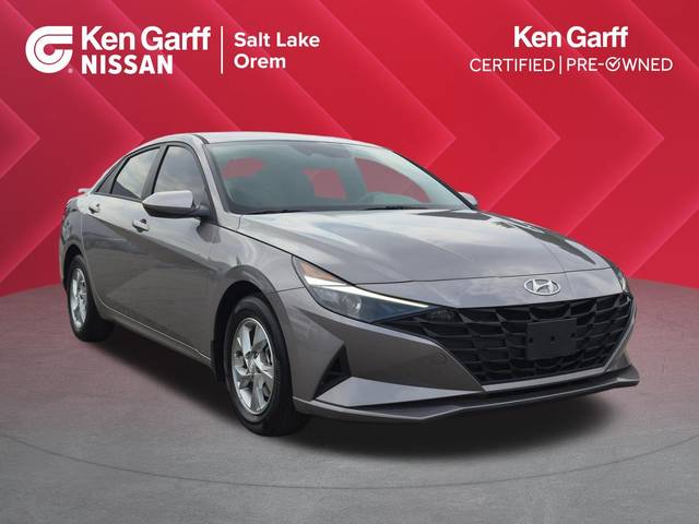 2023 Hyundai Elantra SE FWD photo