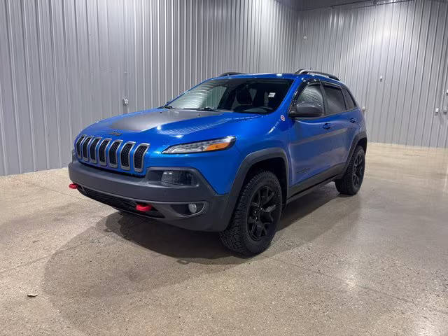 2017 Jeep Cherokee Trailhawk 4WD photo