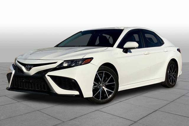 2021 Toyota Camry SE FWD photo