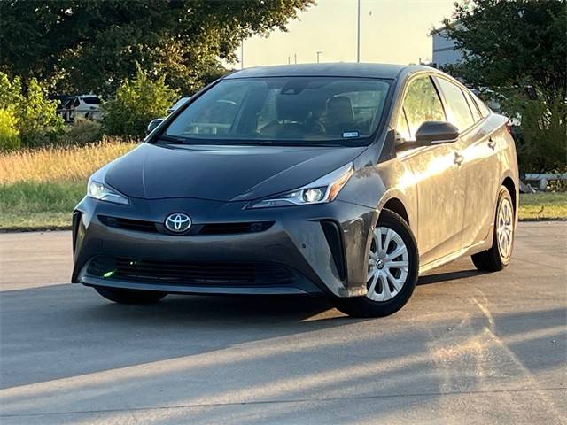 2022 Toyota Prius LE FWD photo