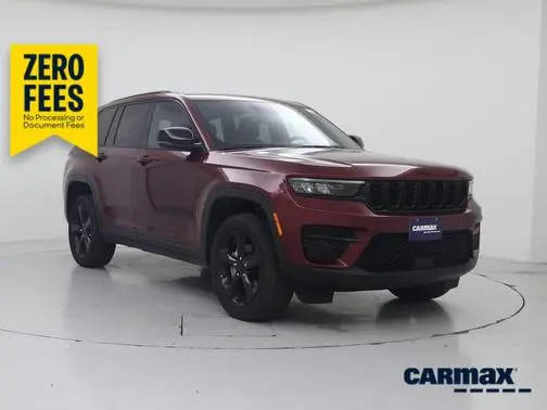 2023 Jeep Grand Cherokee Altitude RWD photo