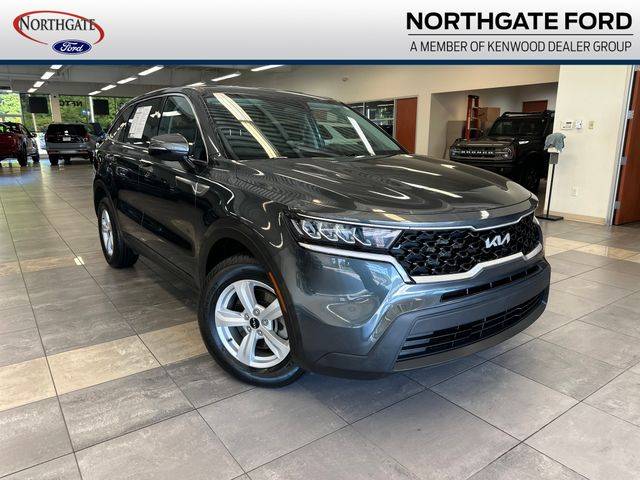 2023 Kia Sorento LX FWD photo