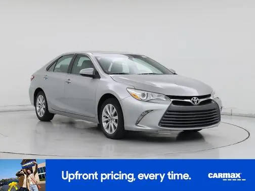 2015 Toyota Camry XLE FWD photo