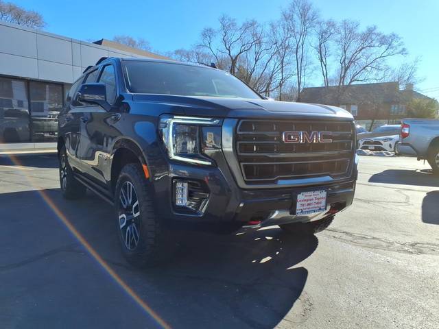 2023 GMC Yukon AT4 4WD photo