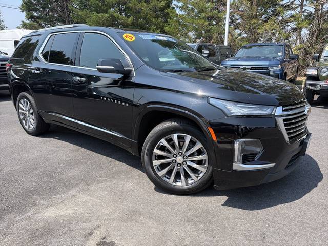 2023 Chevrolet Traverse Premier AWD photo