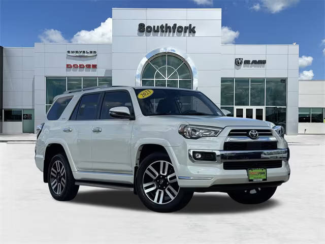 2023 Toyota 4Runner Limited 4WD photo