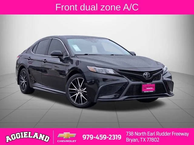 2023 Toyota Camry SE FWD photo