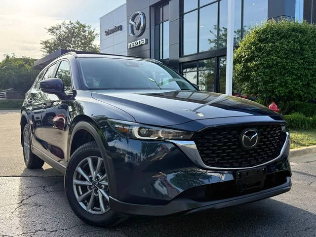 2023 Mazda CX-5 2.5 S Preferred Package AWD photo