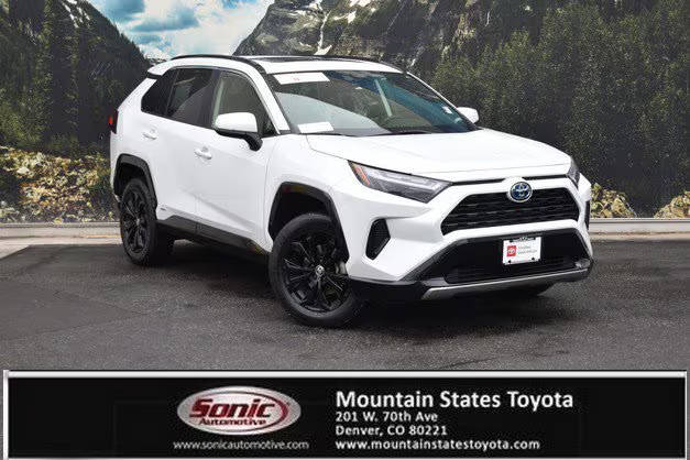 2023 Toyota RAV4 Hybrid SE AWD photo