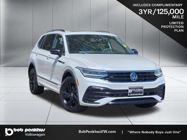 2023 Volkswagen Tiguan SE R-Line Black AWD photo