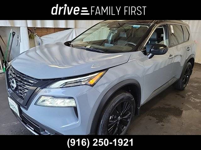 2023 Nissan Rogue SV FWD photo