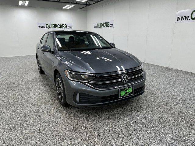 2023 Volkswagen Jetta SEL FWD photo