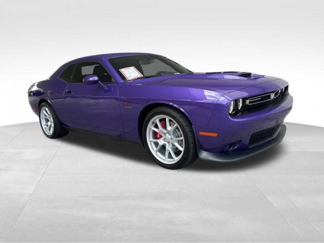 2023 Dodge Challenger R/T RWD photo