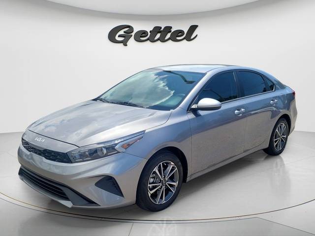 2023 Kia Forte LXS FWD photo