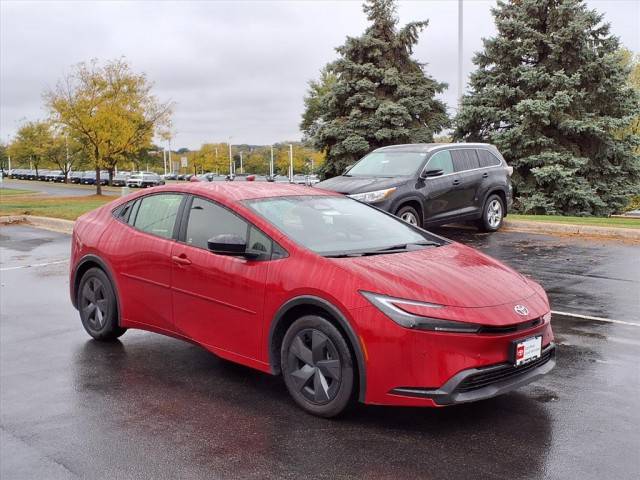 2023 Toyota Prius LE FWD photo