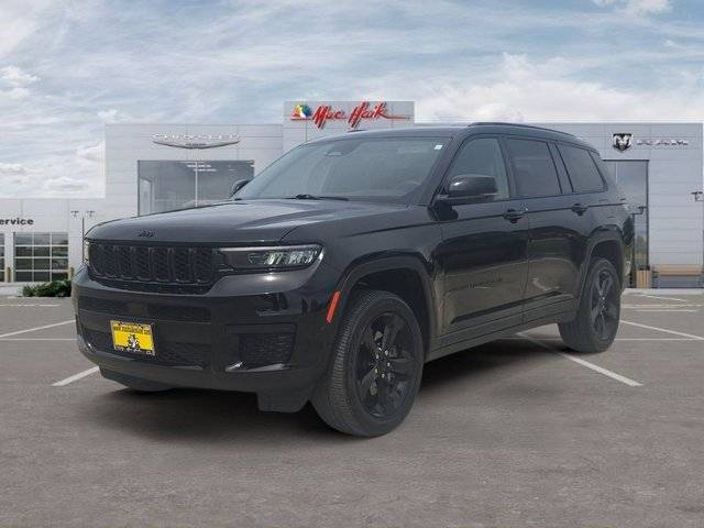 2023 Jeep Grand Cherokee L Altitude 4WD photo