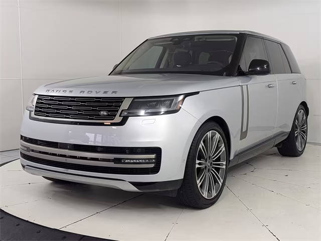 2023 Land Rover Range Rover SE AWD photo