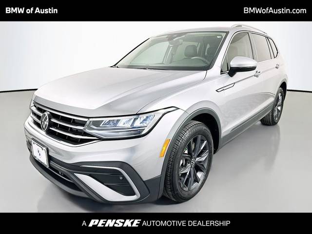 2023 Volkswagen Tiguan SE FWD photo