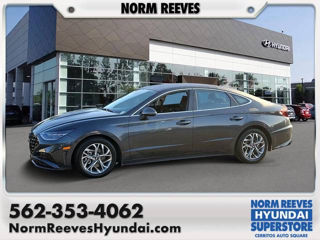 2023 Hyundai Sonata SEL FWD photo