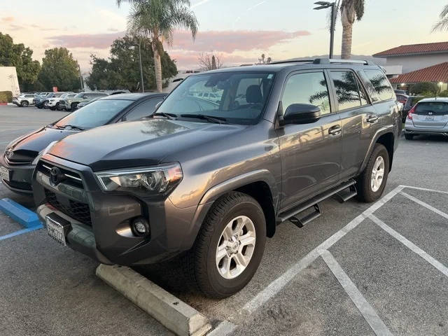 2023 Toyota 4Runner SR5 RWD photo