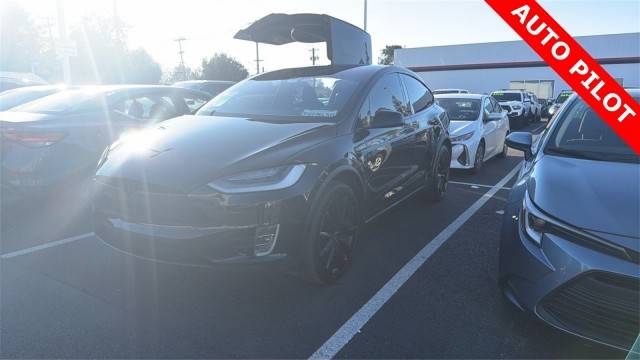 2020 Tesla Model X Long Range AWD photo