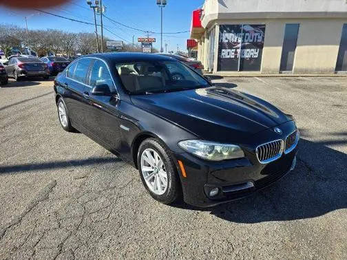 2016 BMW 5 Series 528i xDrive AWD photo