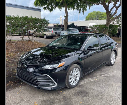 2023 Toyota Camry LE FWD photo