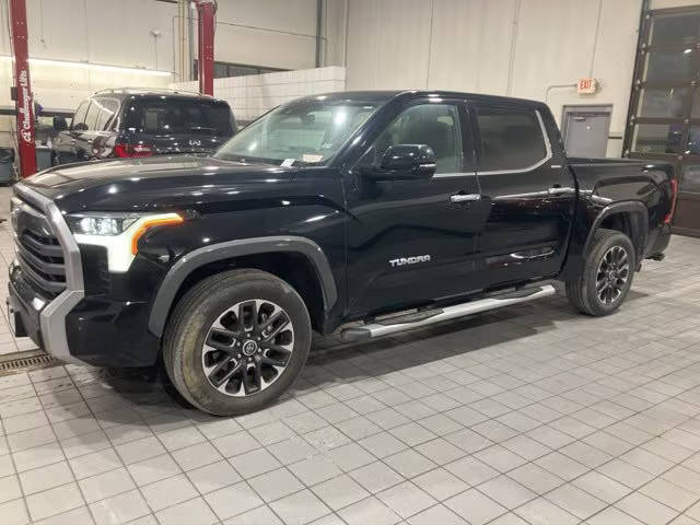 2023 Toyota Tundra Limited 4WD photo