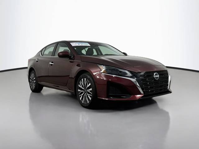 2023 Nissan Altima 2.5 SV AWD photo
