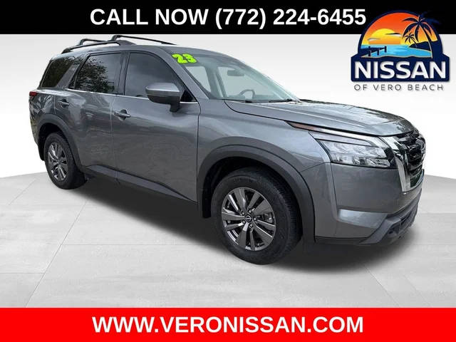 2023 Nissan Pathfinder SV FWD photo