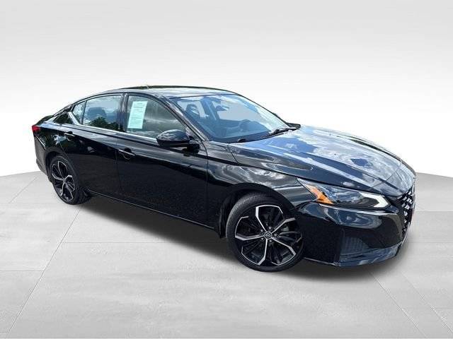 2023 Nissan Altima 2.5 SR FWD photo
