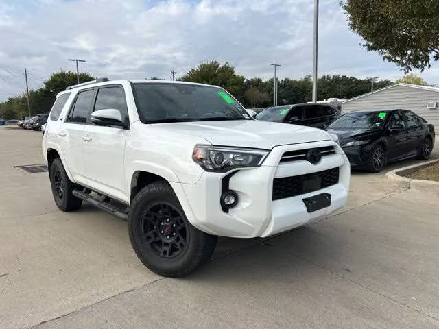 2023 Toyota 4Runner SR5 Premium RWD photo