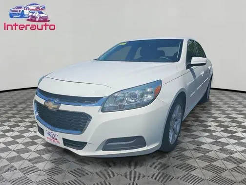 2015 Chevrolet Malibu LT FWD photo