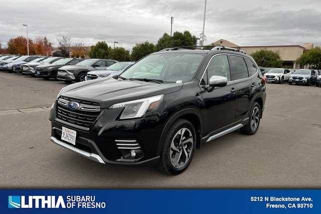 2023 Subaru Forester Touring AWD photo