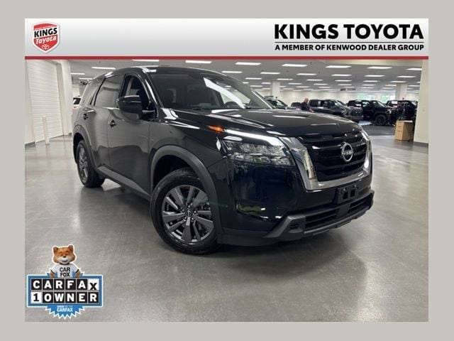 2023 Nissan Pathfinder S 4WD photo