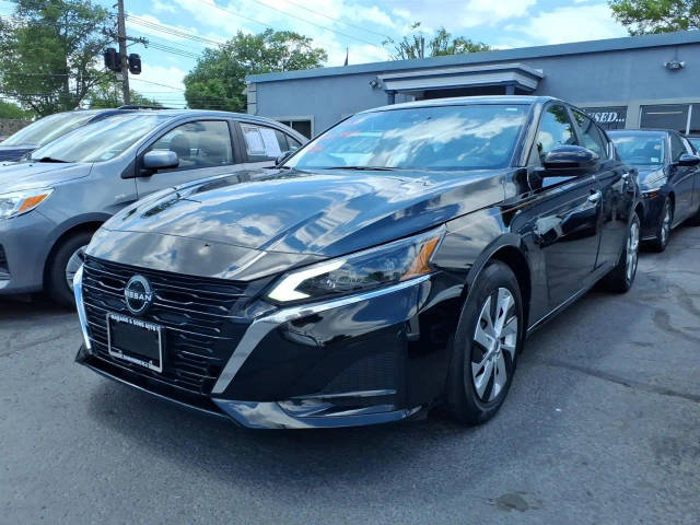 2023 Nissan Altima 2.5 S FWD photo