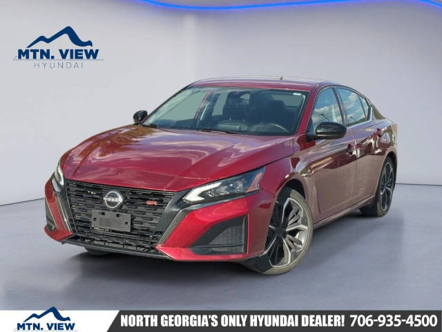 2023 Nissan Altima 2.5 SR FWD photo