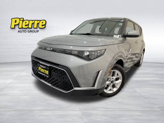 2023 Kia Soul LX FWD photo
