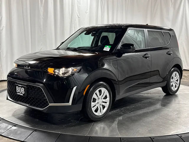 2023 Kia Soul LX FWD photo