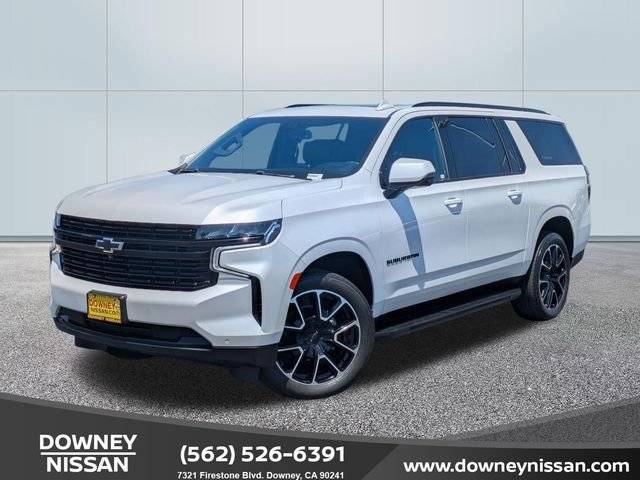 2023 Chevrolet Suburban RST RWD photo