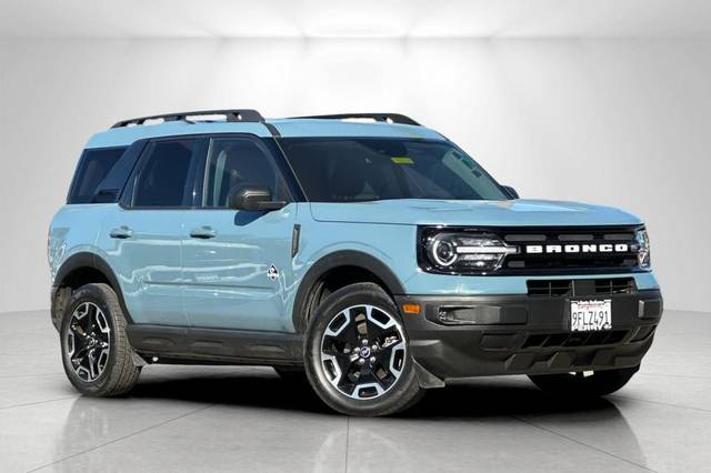 2023 Ford Bronco Sport Outer Banks 4WD photo