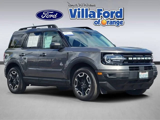 2023 Ford Bronco Sport Outer Banks 4WD photo