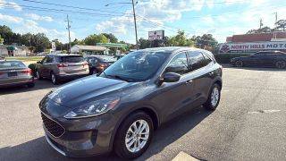 2020 Ford Escape SE FWD photo
