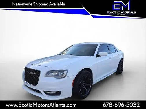 2020 Chrysler 300 300S RWD photo