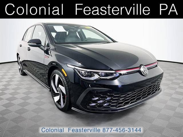 2022 Volkswagen Golf GTI SE FWD photo
