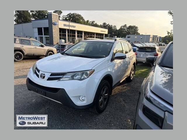 2015 Toyota RAV4 XLE AWD photo