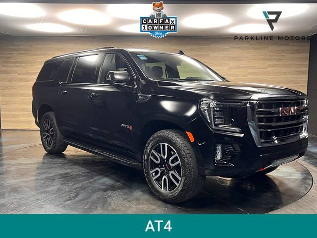 2023 GMC Yukon XL AT4 4WD photo
