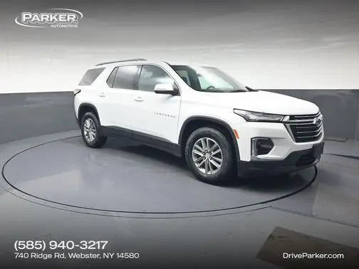 2023 Chevrolet Traverse LT Cloth AWD photo
