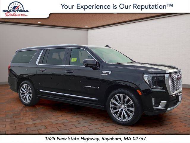 2023 GMC Yukon XL Denali 4WD photo