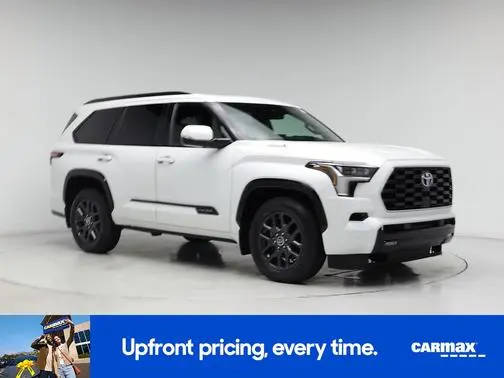 2023 Toyota Sequoia Platinum 4WD photo